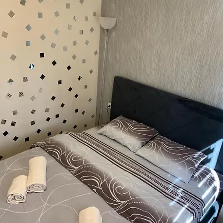 Apartment & Andria *